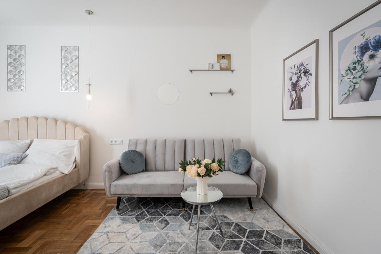D71 - Central Cozy Suite, Best Location By Bqa Boedapest Buitenkant foto