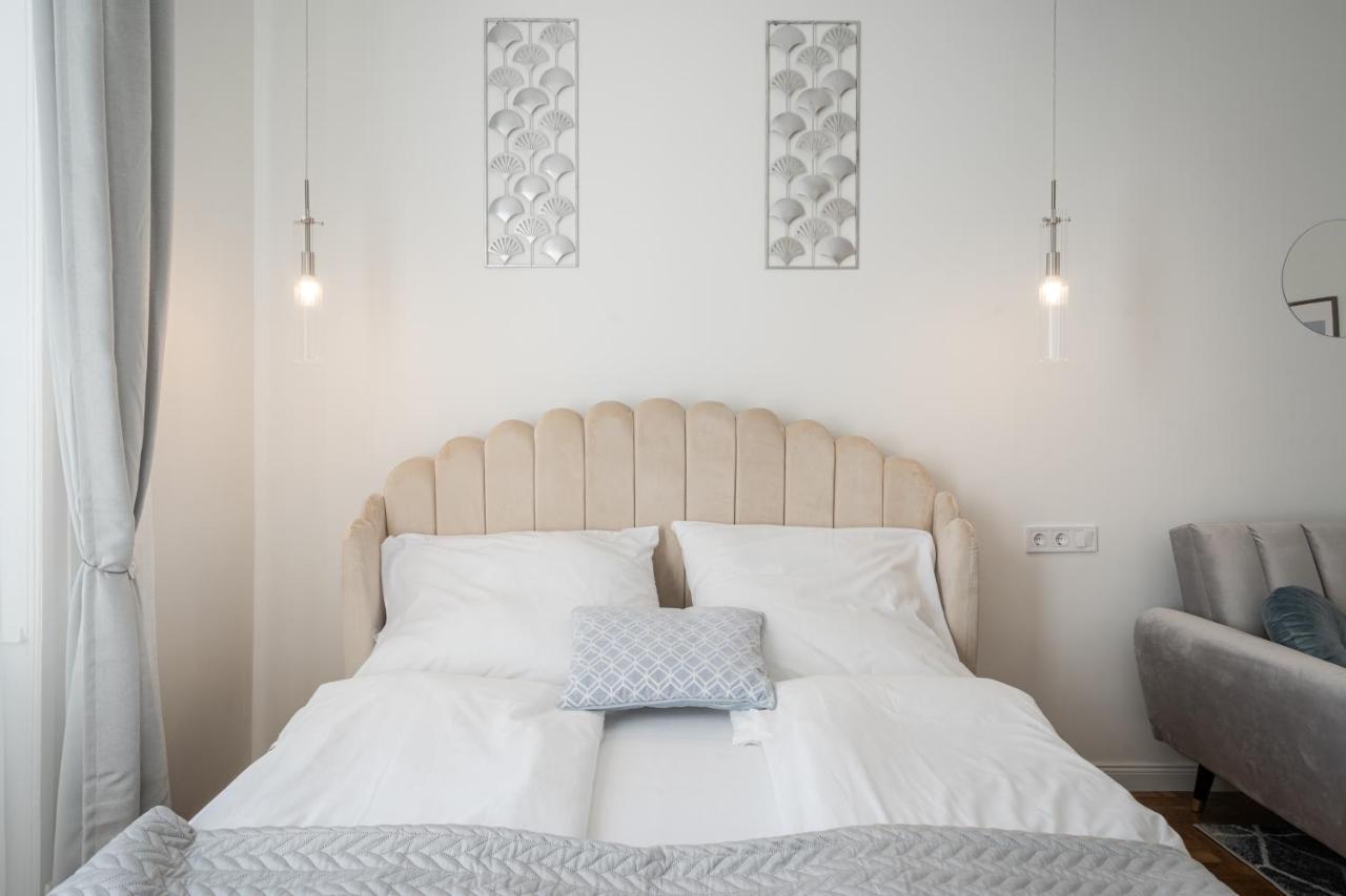 D71 - Central Cozy Suite, Best Location By Bqa Boedapest Buitenkant foto